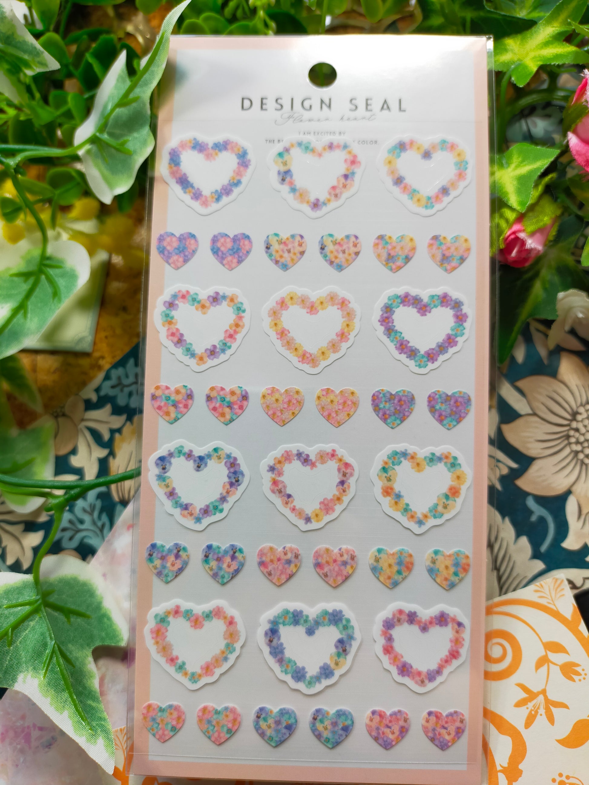 Design Seal Flower Heart, Synapse Japan_ Pink / Light blue