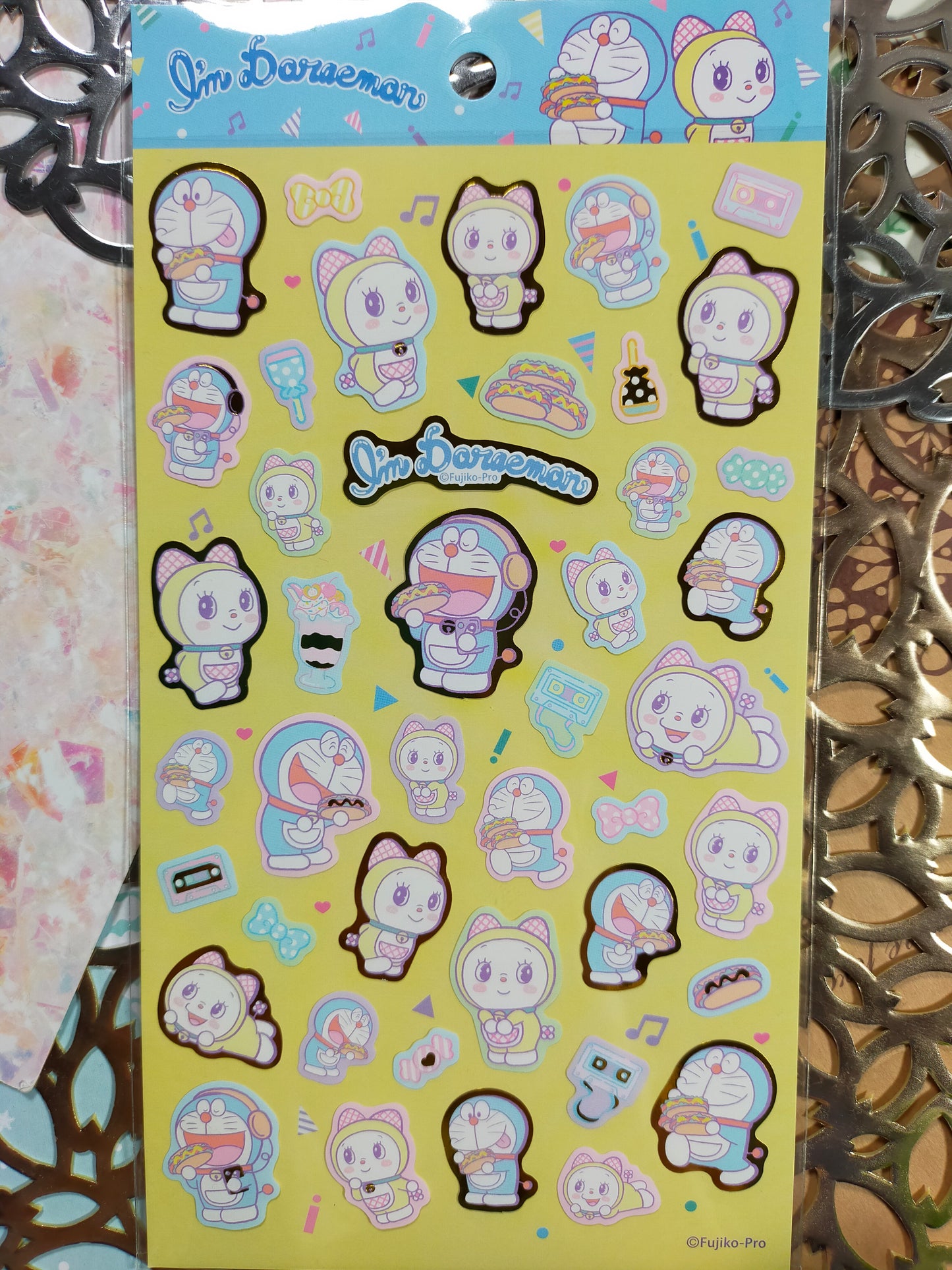 Sanrio characters Big sticker 2022 spring_ Sanrio Character / Kuromi / My Melody/ Cinnamoroll / Pompompurin / Doraemon blue / Doraemon yellow