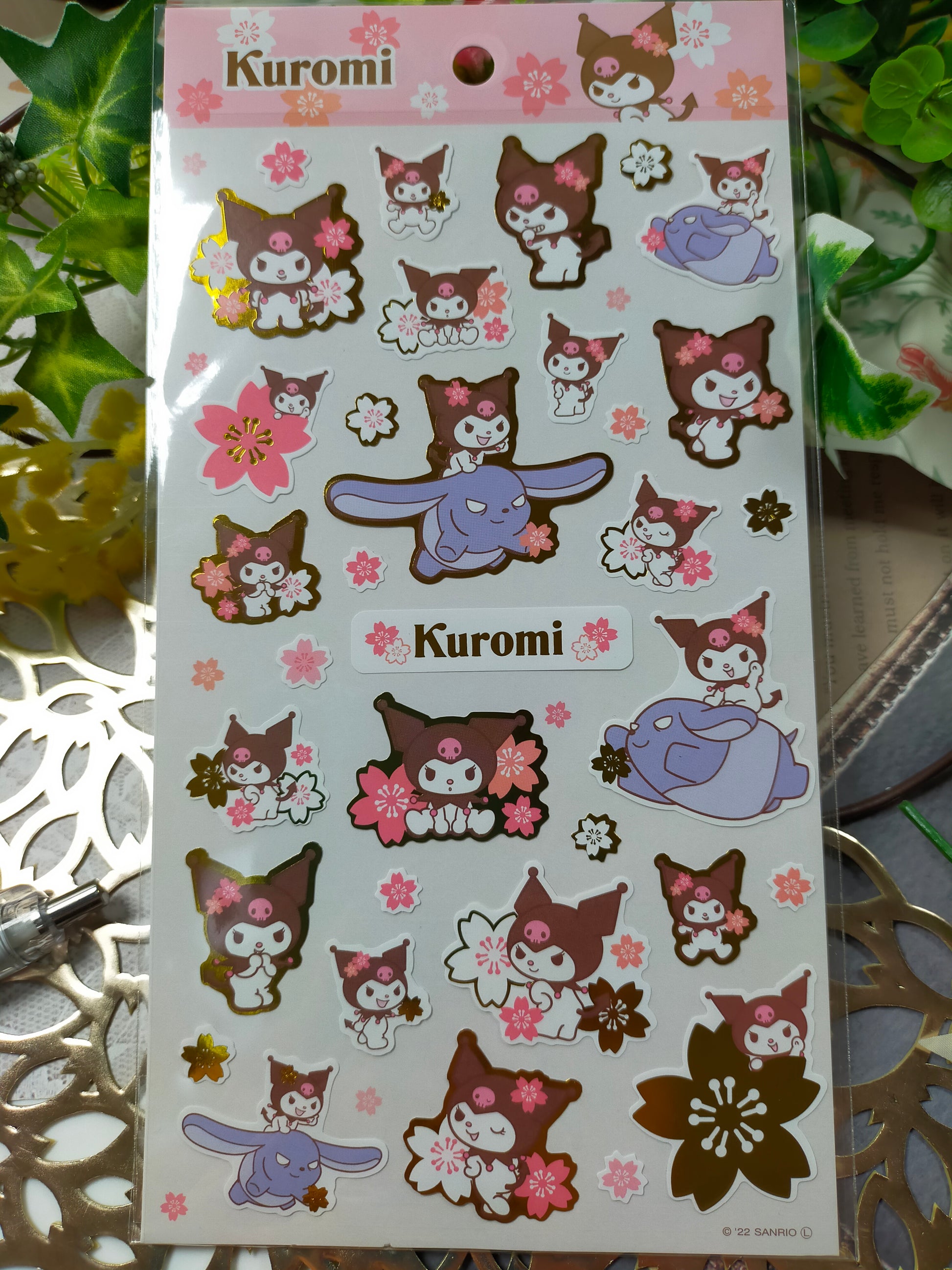 Sanrio characters Big sticker 2022 SAKURA _ Hello Kitty / Pochacco / Cinnamoroll / Kuromi / SANRIO CHARACTERS