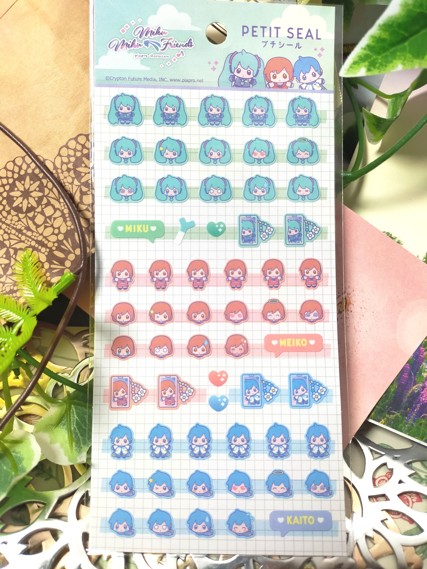 Hatsune Miku Sheet Sticker Mini Seal, Synapse Japan_ Green / Red-purple
